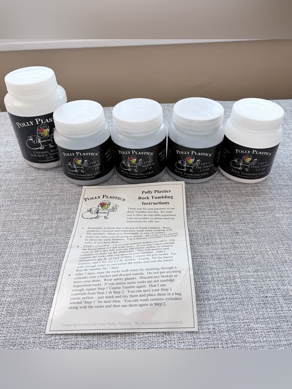 Polly Plastics Rock Tumbler Grit Kit & Ceramic Tumbler Filler Media